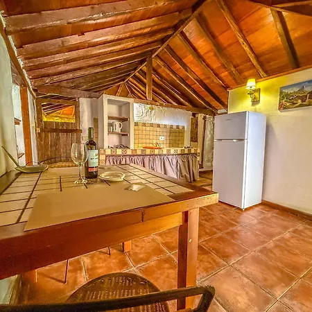 Ninfas Apartment *